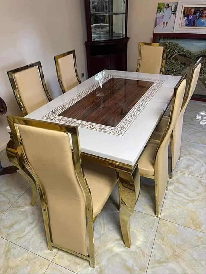 Table à manger moderne en marbre