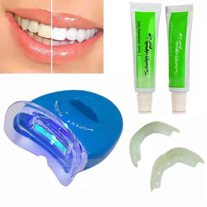 Dispositif de blachisseur de dents avec gel