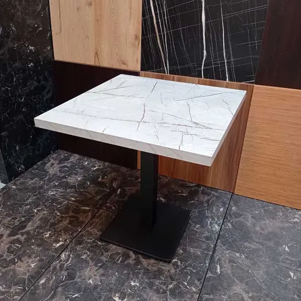 Table à Manger en marbre ( 70 x 70 )