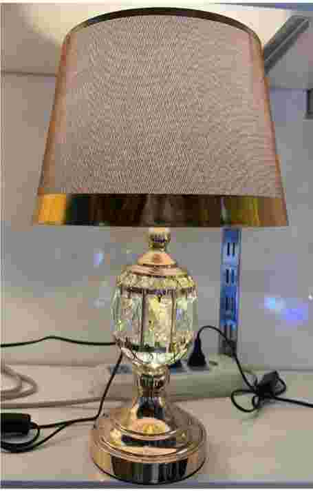 Lampe LED en cristal au design moderne